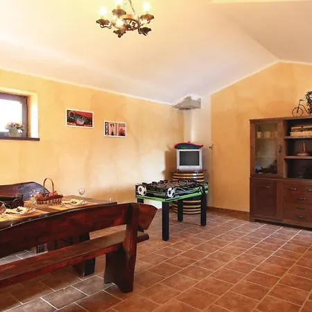Gorgeous In Labin With Kitchen * Raša